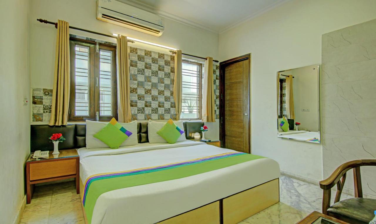 Itsy Hotels Swastika Inn Sector 26 Noida Zewnętrze zdjęcie