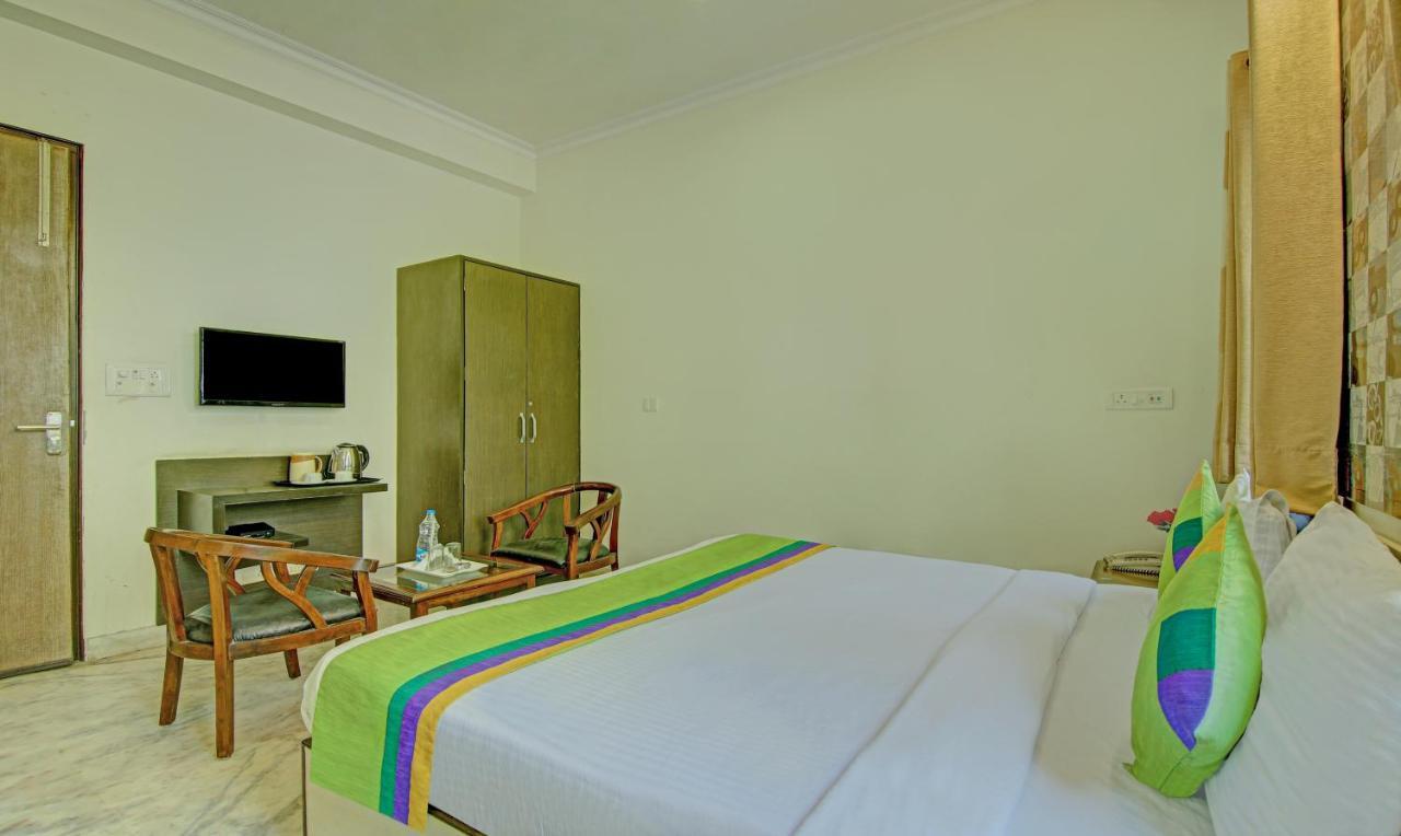 Itsy Hotels Swastika Inn Sector 26 Noida Zewnętrze zdjęcie